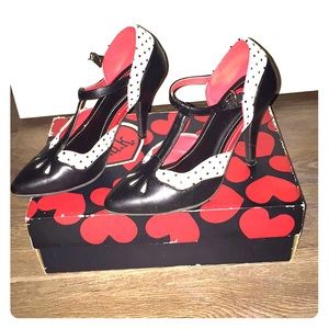 Tuk womens heels